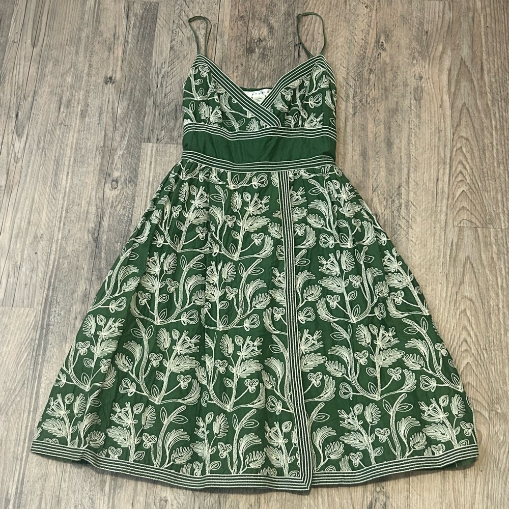 Studio M Green and White Embroidered Summer Dress, Size L, 100 % Cotton Dress